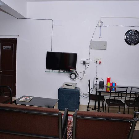 Tranquil Hospitality Hotel Bhubaneswar Exterior photo