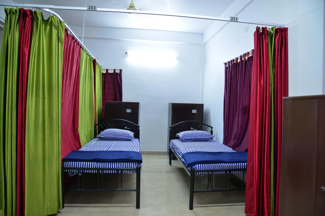 Tranquil Hospitality Hotel Bhubaneswar Exterior photo