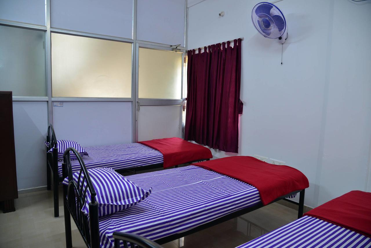 Tranquil Hospitality Hotel Bhubaneswar Exterior photo
