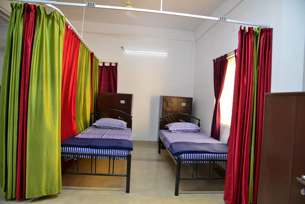 Tranquil Hospitality Hotel Bhubaneswar Exterior photo