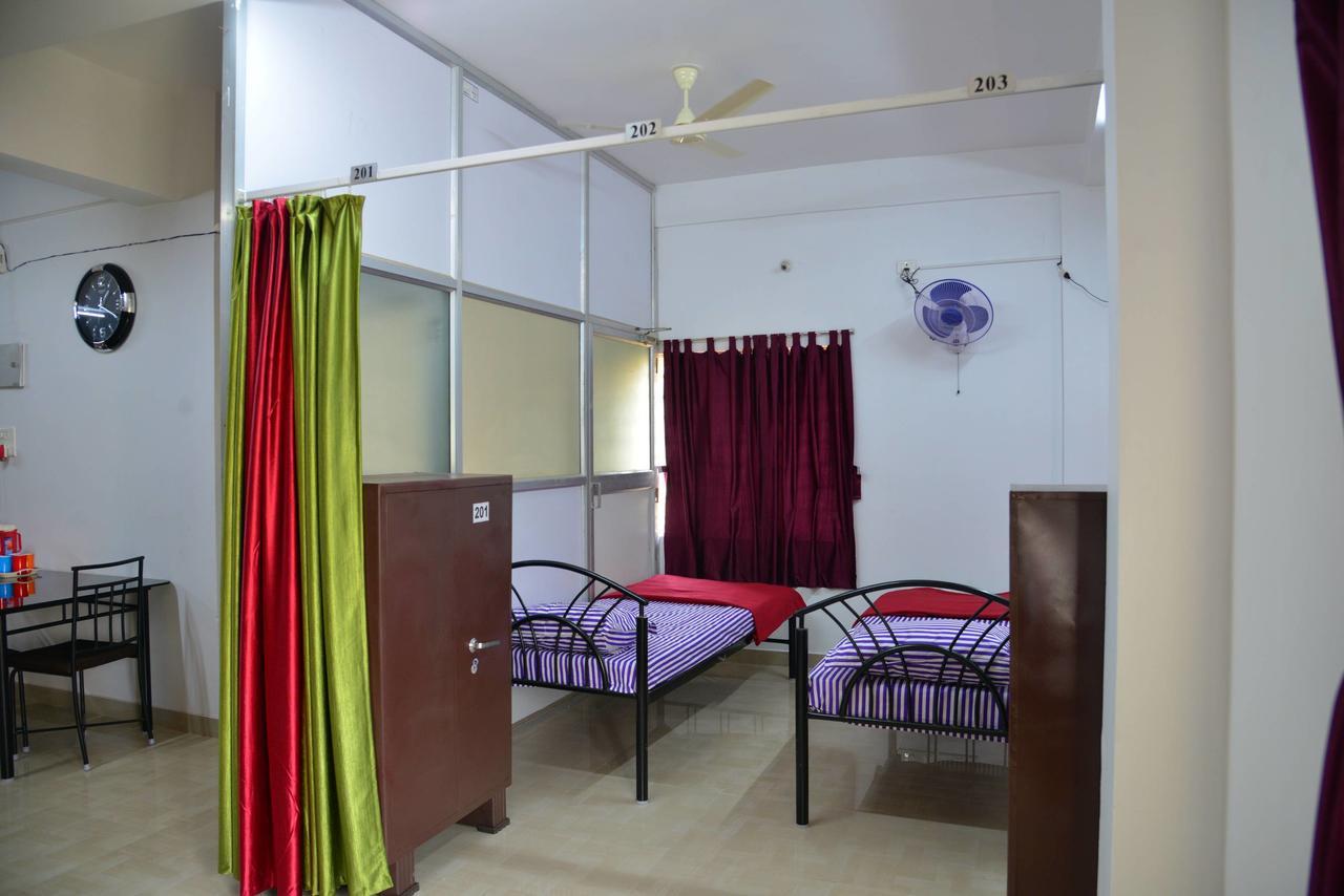 Tranquil Hospitality Hotel Bhubaneswar Exterior photo